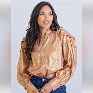 Karlie Metalic puff sleeve bottom up v- neck blouse in Rose gold size L